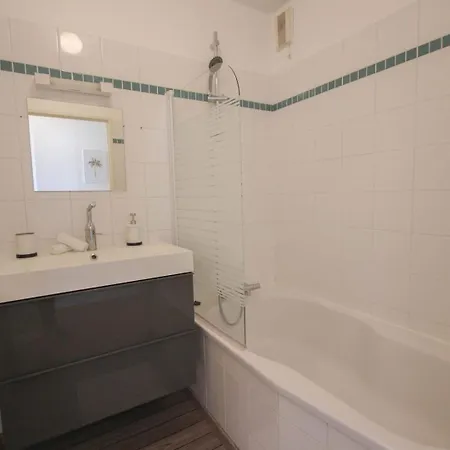 Apartamento Appartement En Residence Avec Balcon Et Parking *